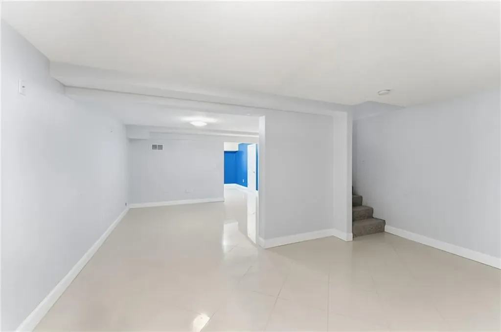 315 Old River Road Lincoln RI 02838