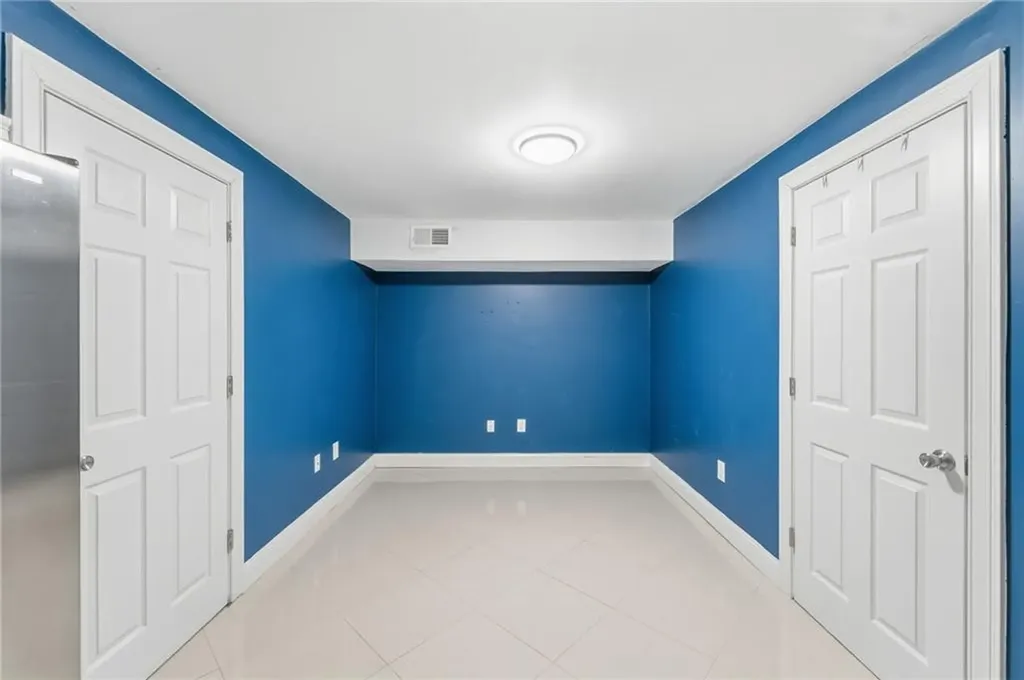 315 Old River Road Lincoln RI 02838