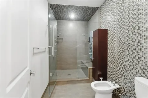 315 Old River Road Lincoln RI 02838