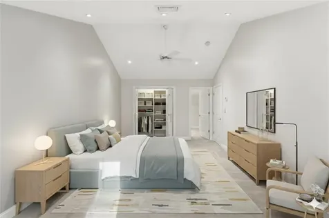 315 Old River Road Lincoln RI 02838