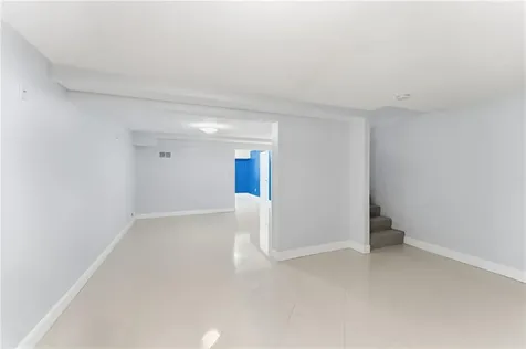 315 Old River Road Lincoln RI 02838