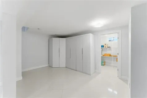 315 Old River Road Lincoln RI 02838