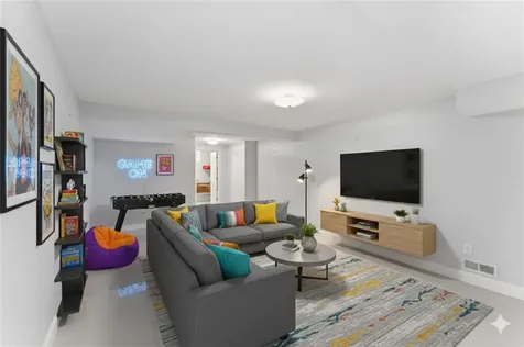 315 Old River Road Lincoln RI 02838