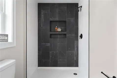 39 Winsor Street East Providence RI 02914