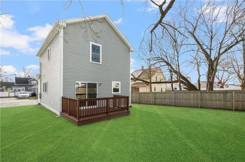 39 Winsor Street East Providence RI 02914