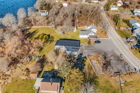 1023 Old Stafford Road Tiverton RI 02878