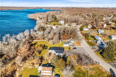 1023 Old Stafford Road Tiverton RI 02878