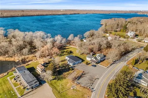 1023 Old Stafford Road Tiverton RI 02878