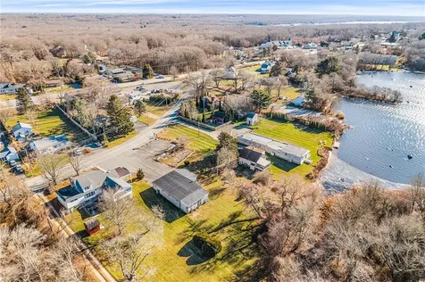 1023 Old Stafford Road Tiverton RI 02878