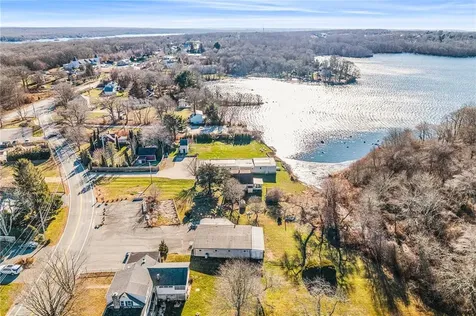 1023 Old Stafford Road Tiverton RI 02878