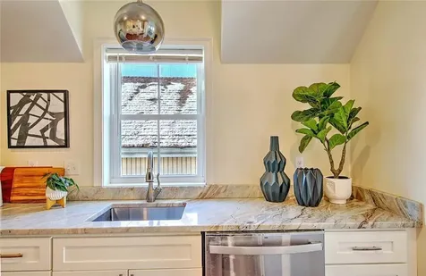 169 Transit Street Providence RI 02906