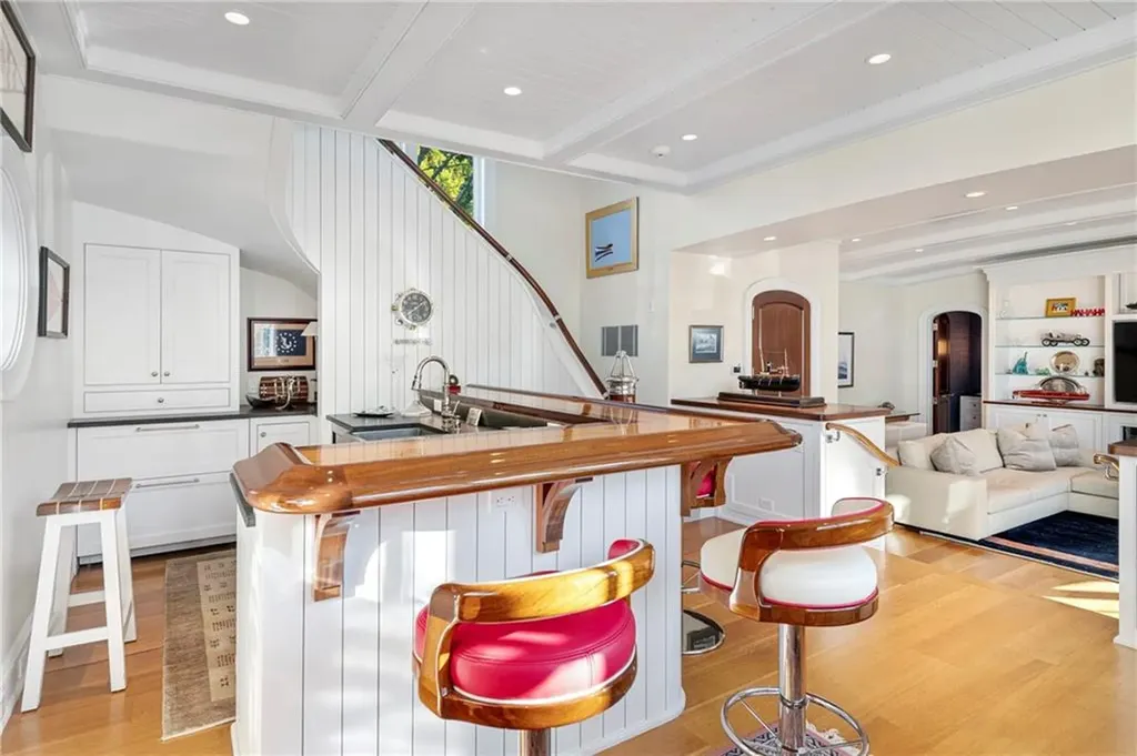 2 Harbor View Drive Newport RI 02840