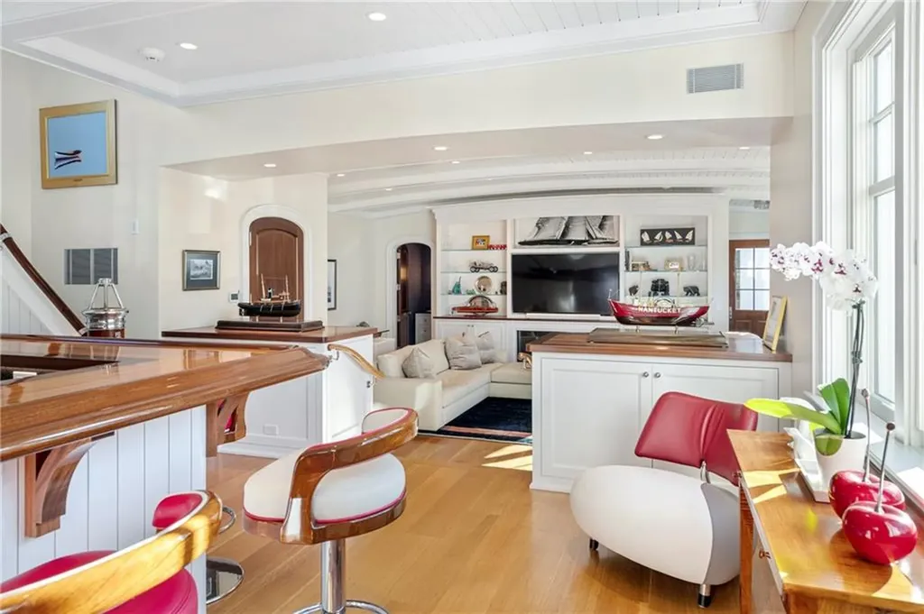 2 Harbor View Drive Newport RI 02840