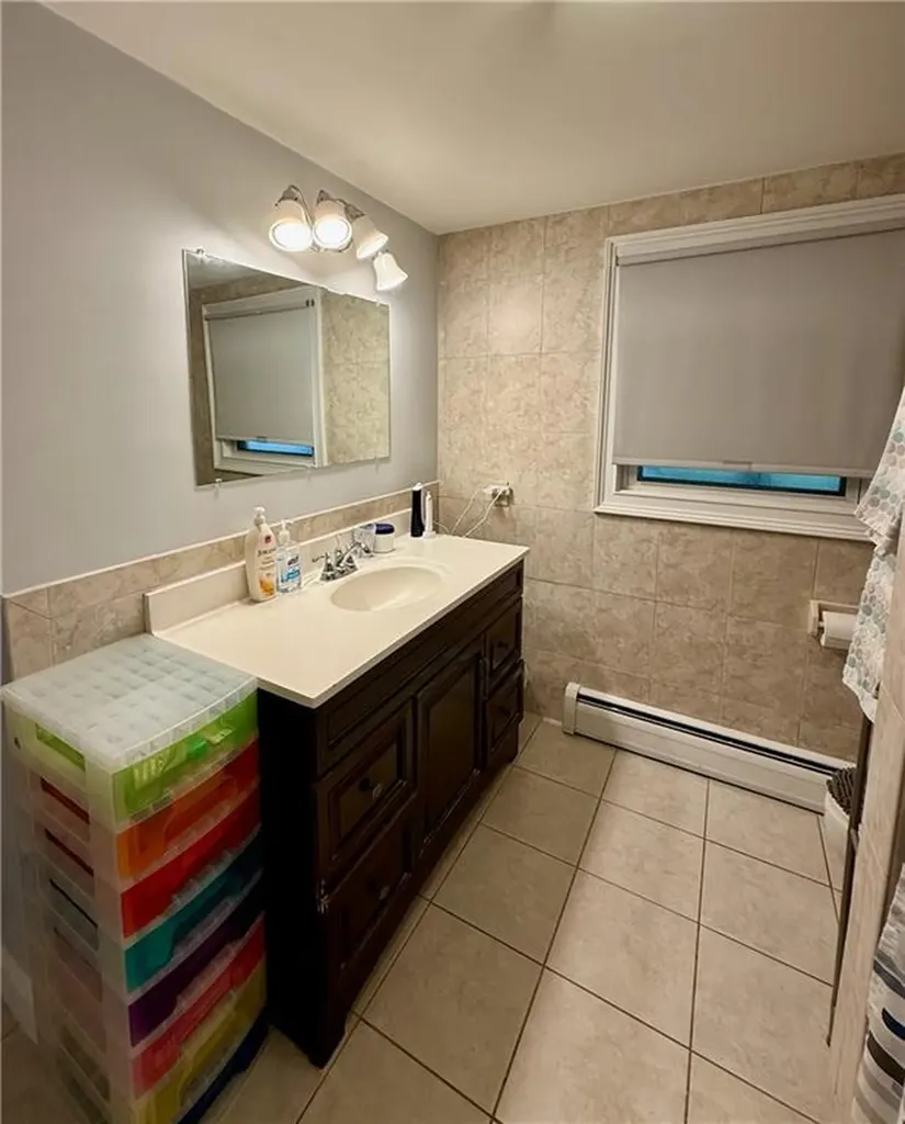 196 Bulgarmarsh Road Tiverton RI 02878
