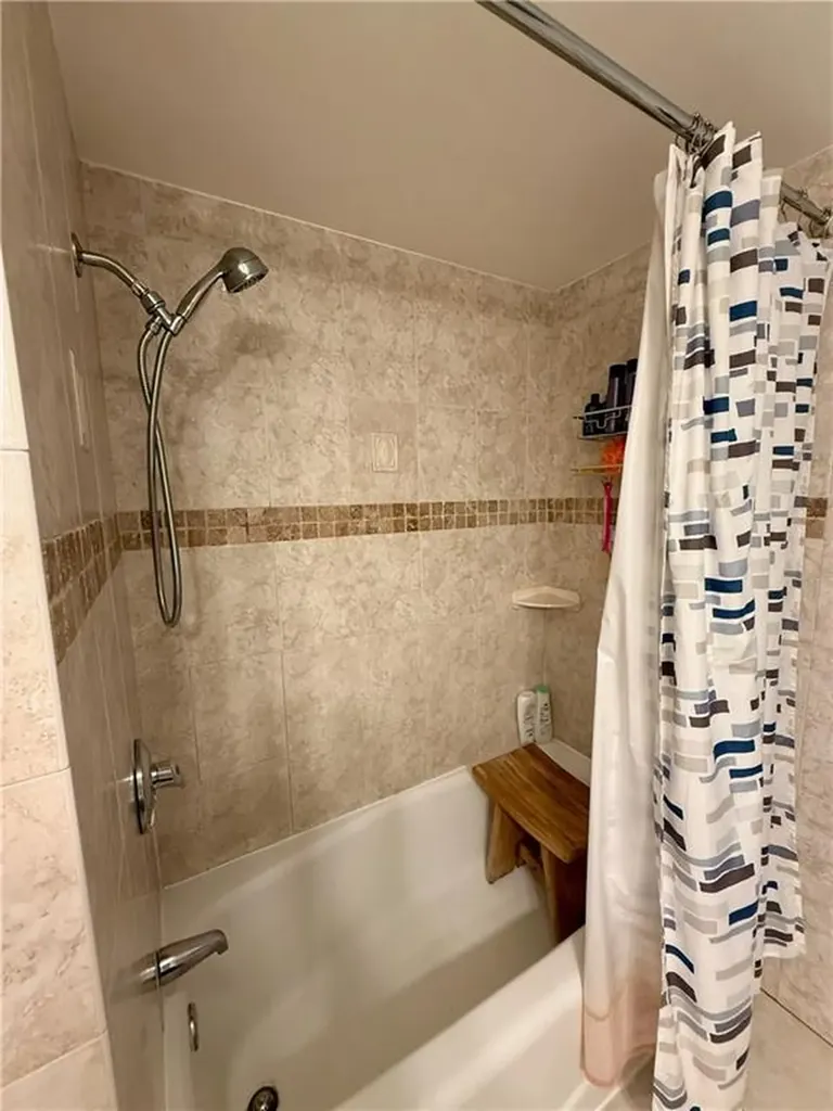 196 Bulgarmarsh Road Tiverton RI 02878