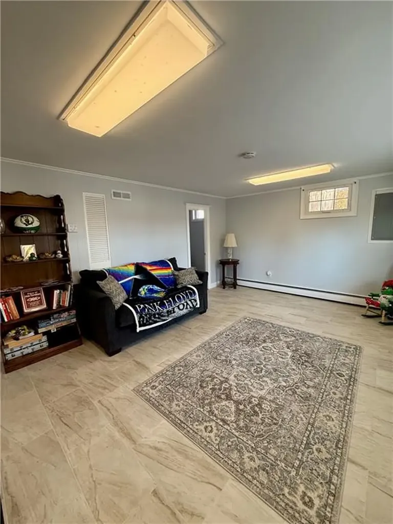 196 Bulgarmarsh Road Tiverton RI 02878