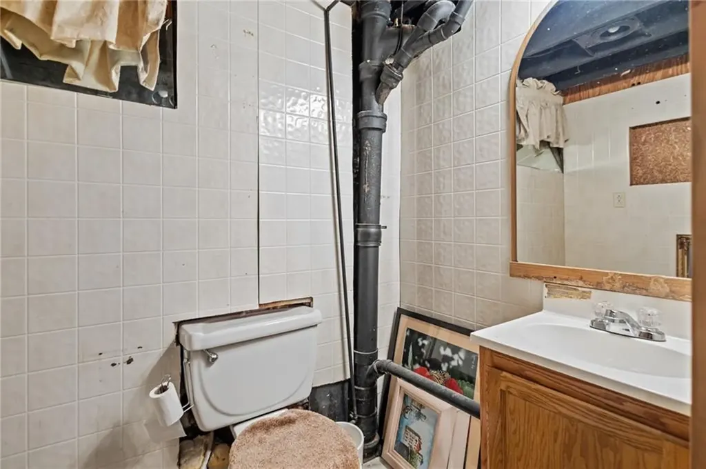 162 Merino Street Providence RI 02909