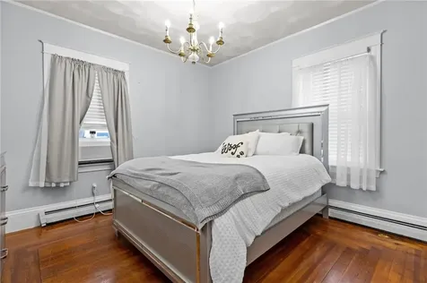 162 Merino Street Providence RI 02909