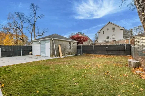 162 Merino Street Providence RI 02909