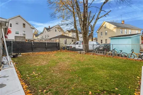 162 Merino Street Providence RI 02909