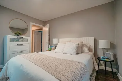 27 Winifred Avenue Warwick RI 02889