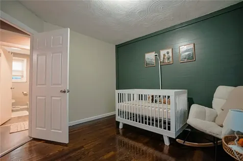 27 Winifred Avenue Warwick RI 02889