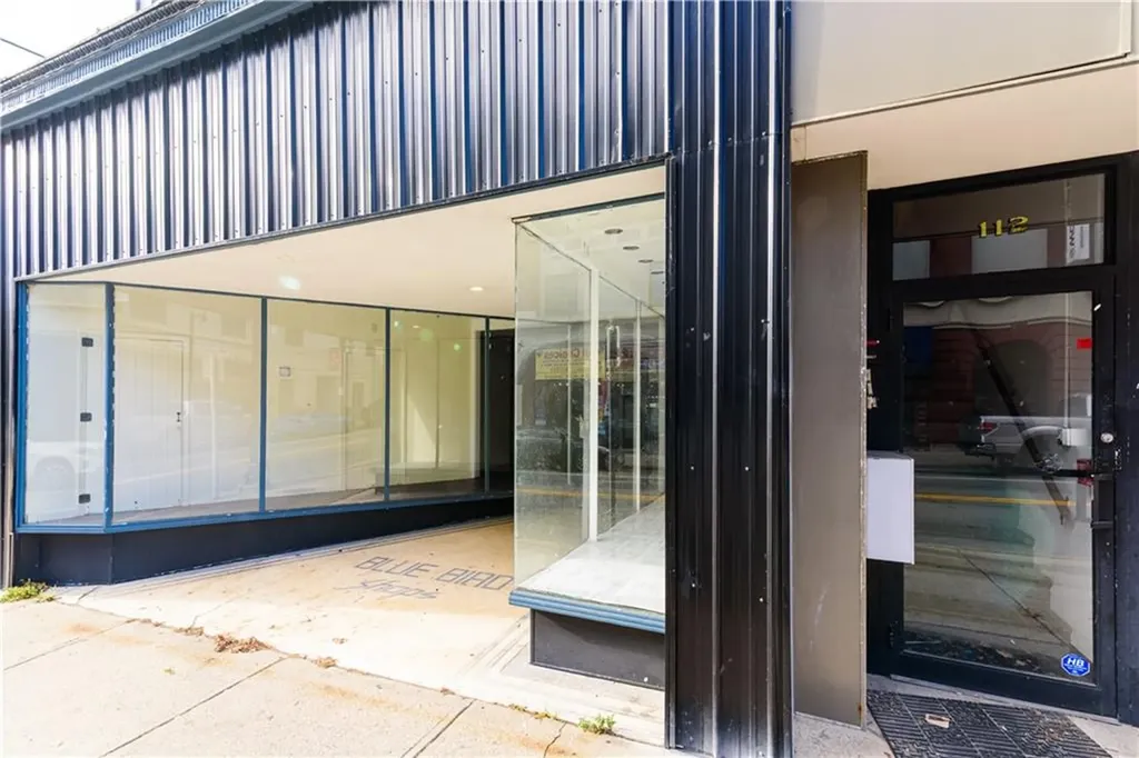 106 Main Street Woonsocket RI 02895