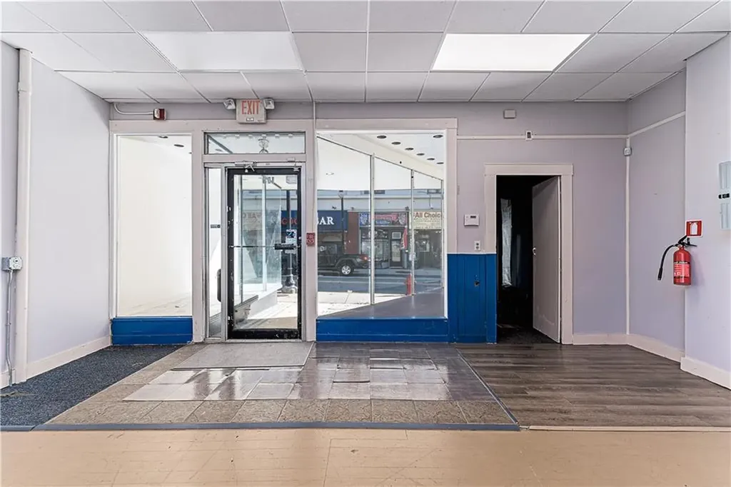 106 Main Street Woonsocket RI 02895