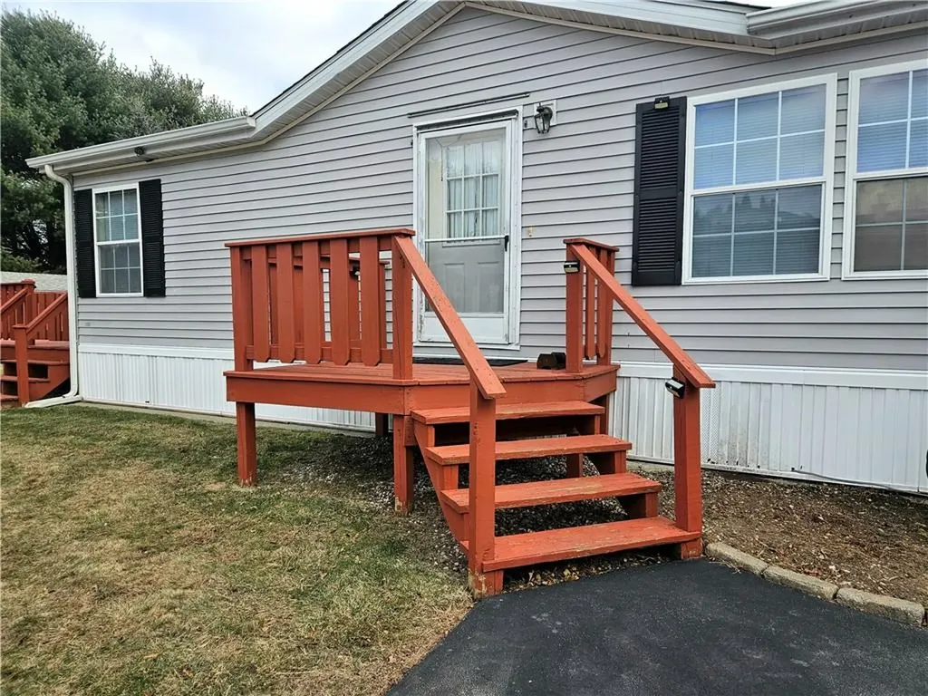 26 Kelly Lane Coventry RI 02816