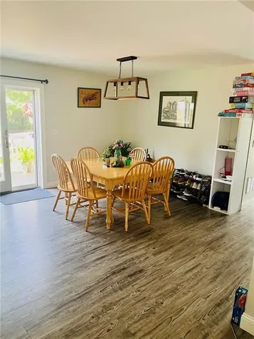 215 Metacom Avenue Bristol RI 02809