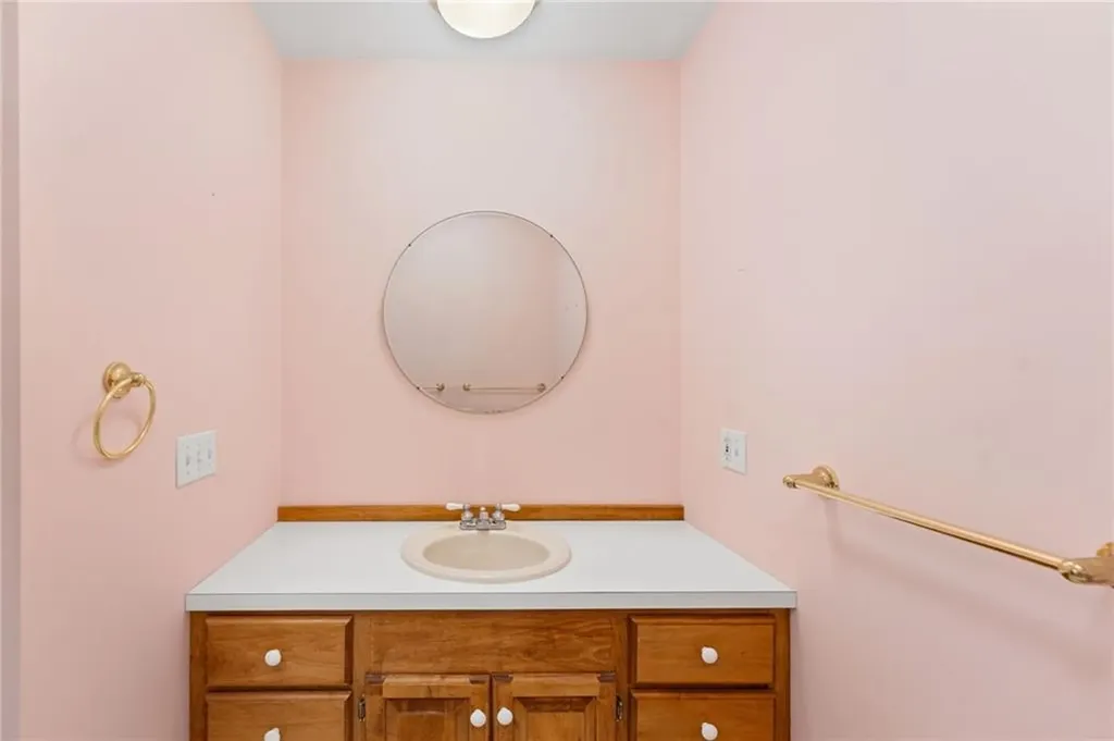 1 Cleo Court Westerly RI 02891