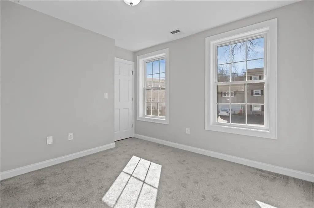 253 Central Street Lincoln RI 02865