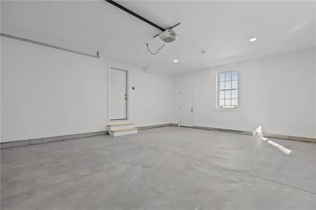 253 Central Street Lincoln RI 02865