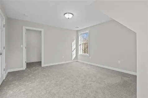 253 Central Street Lincoln RI 02865