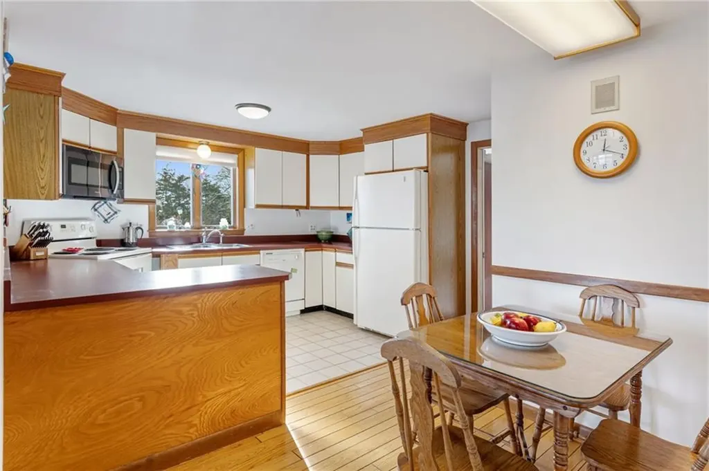 210 Washington Street South Kingstown RI 02879