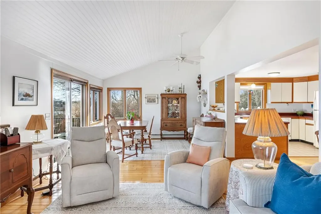 210 Washington Street South Kingstown RI 02879