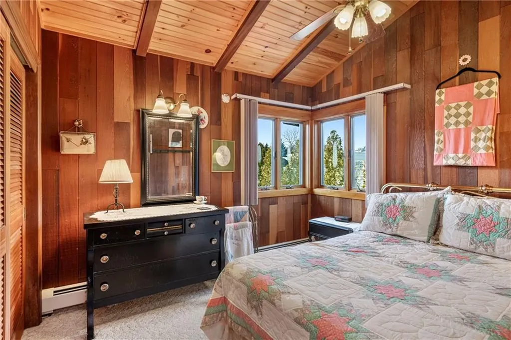 210 Washington Street South Kingstown RI 02879