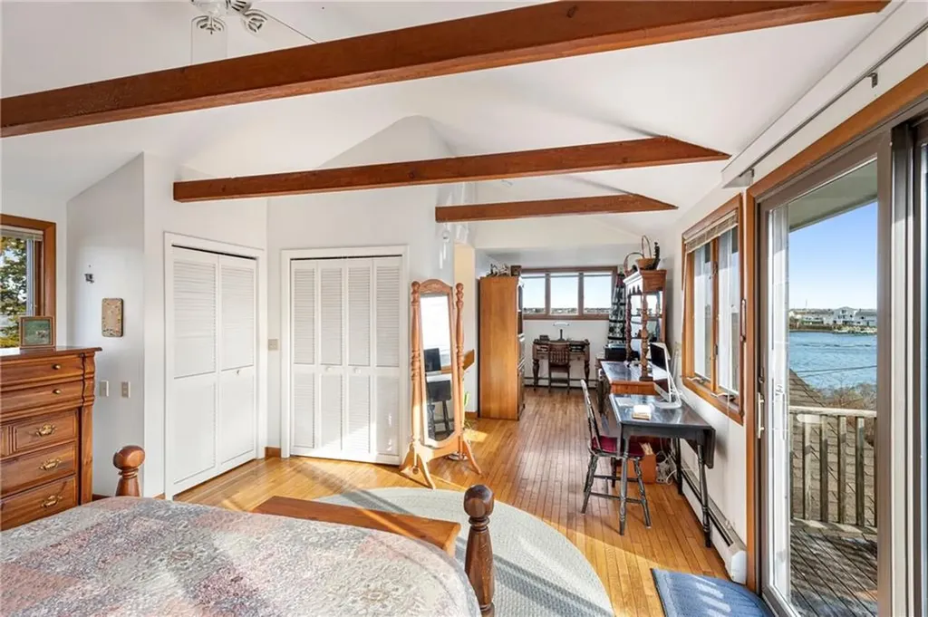 210 Washington Street South Kingstown RI 02879