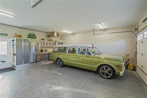 13 Vanderbilt Lane Portsmouth RI 02871