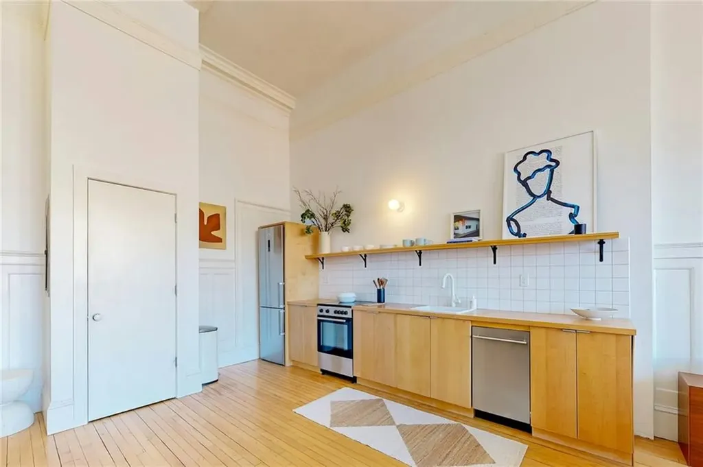 225 Weybosset Street Providence RI 02903