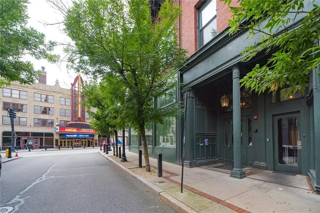 225 Weybosset Street Providence RI 02903