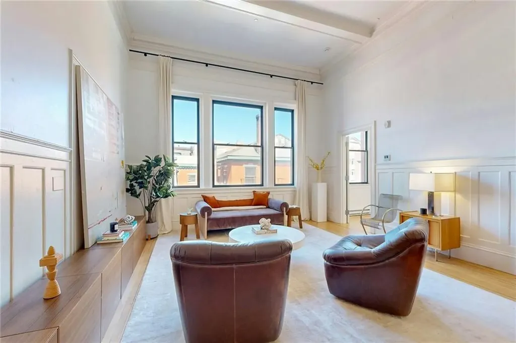 225 Weybosset Street Providence RI 02903