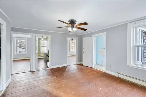 694 Hope Street Bristol RI 02809