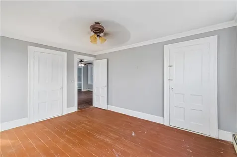 694 Hope Street Bristol RI 02809