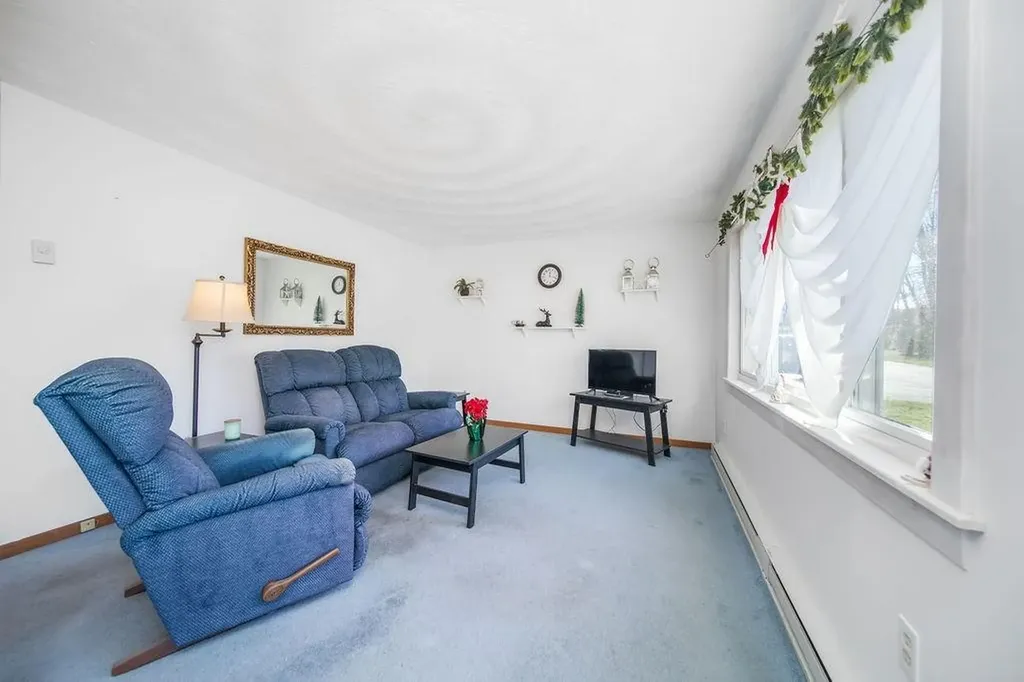 8 Starboard Avenue Jamestown RI 02835