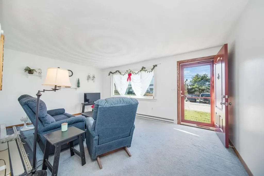 8 Starboard Avenue Jamestown RI 02835