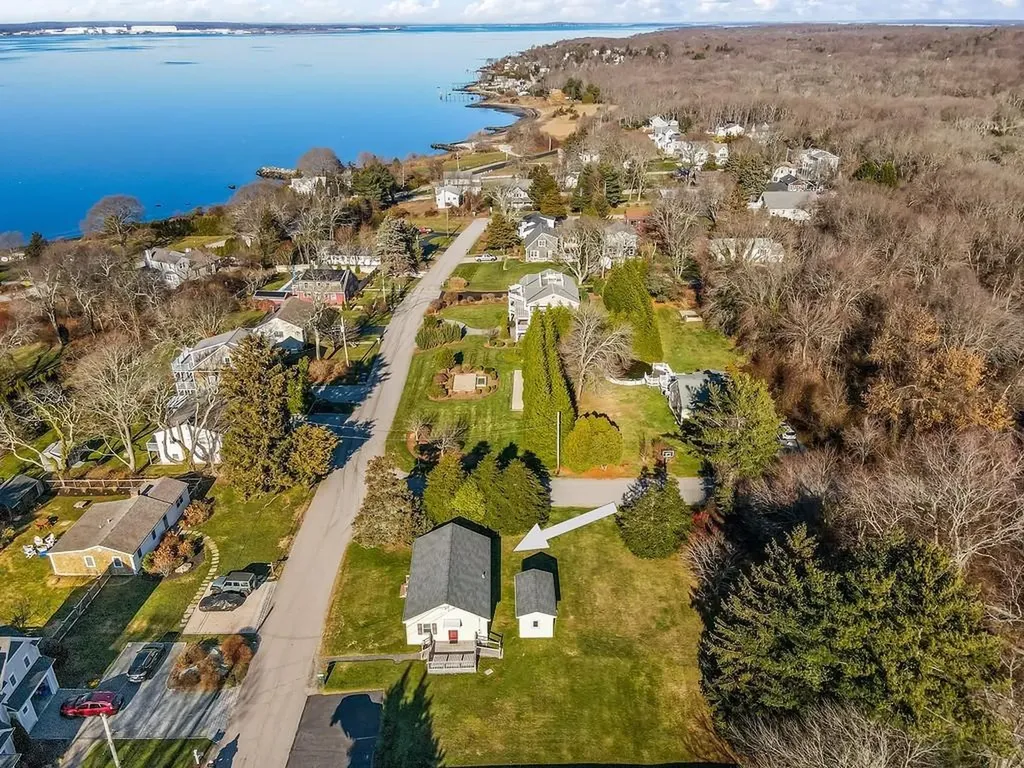 8 Starboard Avenue Jamestown RI 02835
