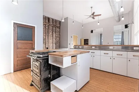 114 Main Street Woonsocket RI 02895