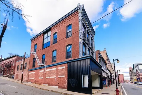 114 Main Street Woonsocket RI 02895