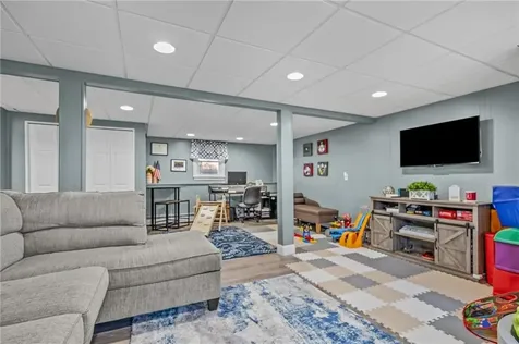 619 Smithfield Road North Providence RI 02904